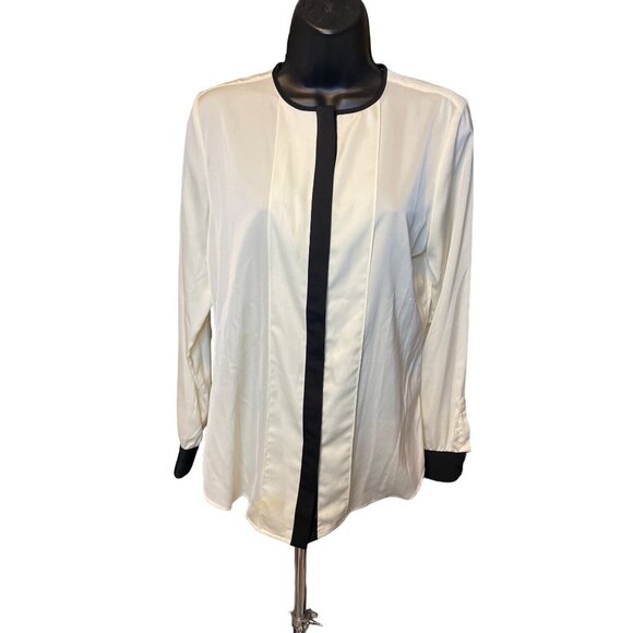 Ralph Lauren Tops - Lauren Ralph Lauren Cream Lightweight Blouse with Black Trim Sz M